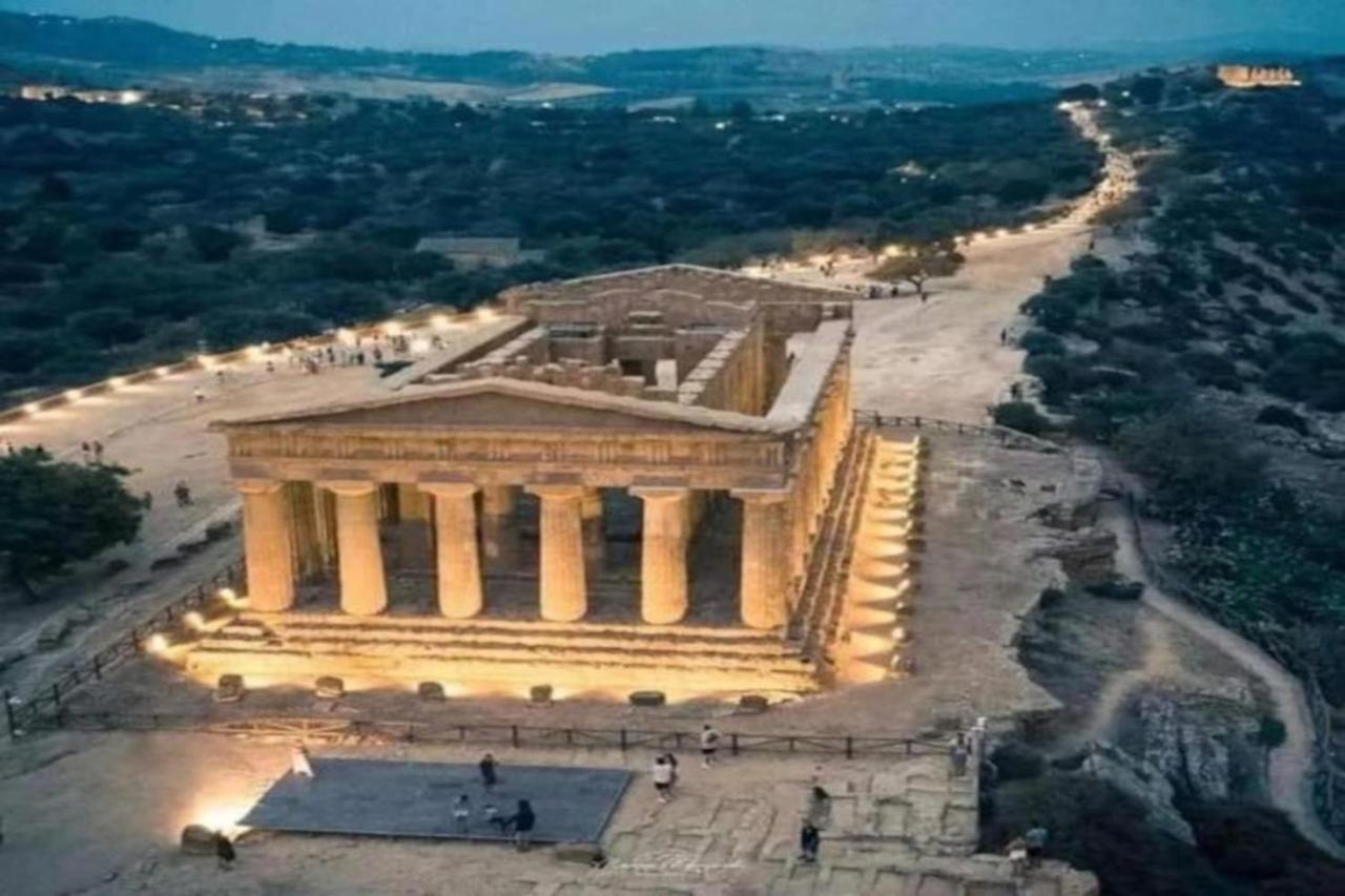 Bed and Breakfast La Nuit Agrigento Esterno foto